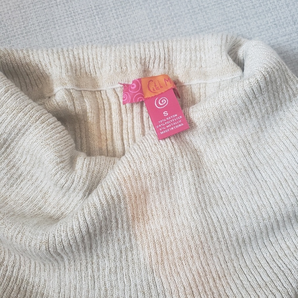 Sweater - Picture 3 of 3